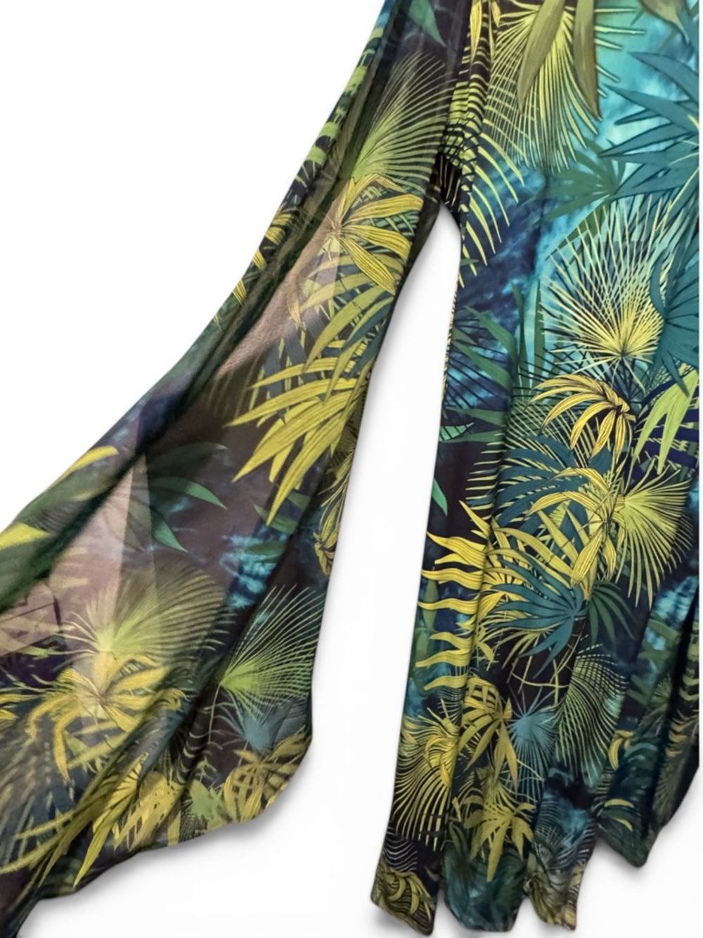 VENUS Plus Tropical Palm Print Flowy Sleeves Maxi Dress🌴 - Picture 5 of 10